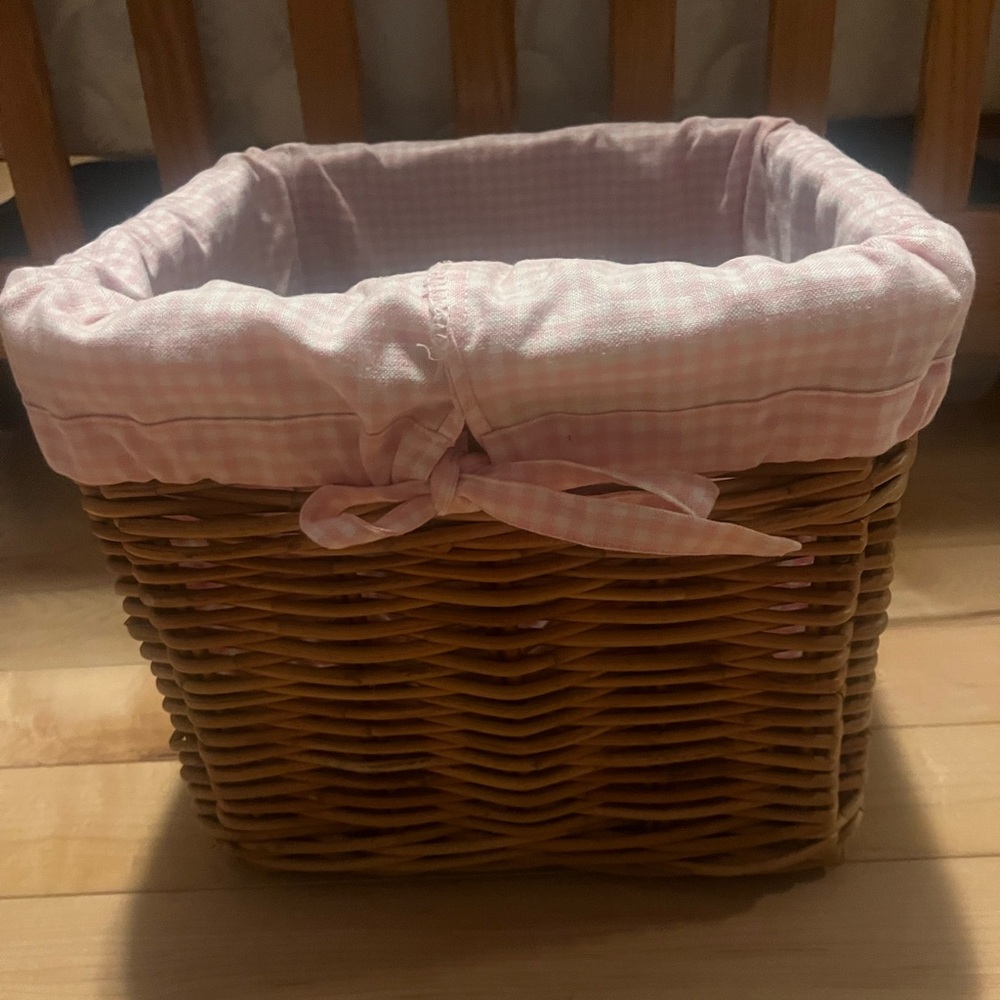 Pottery Barn Children’s Wicker baskets with plaid lining